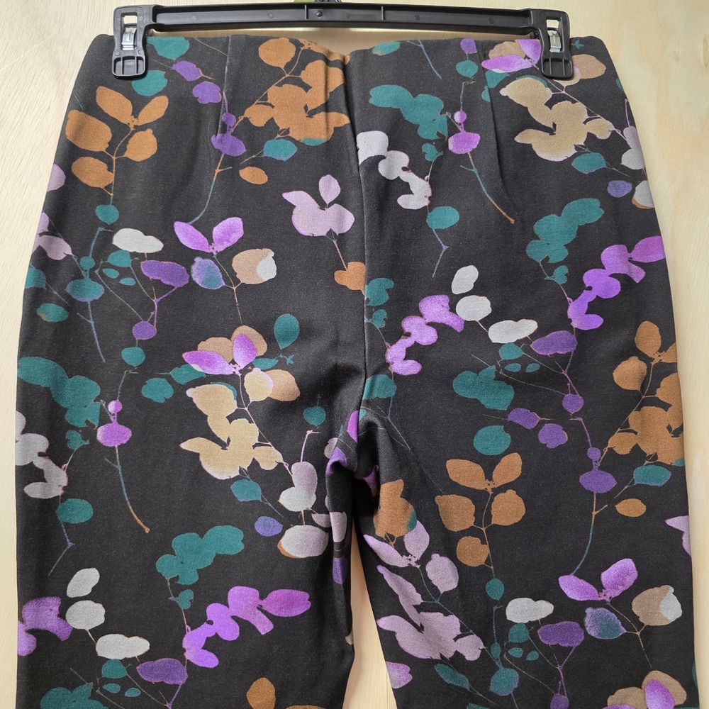 Chicos Brigit Slim Ankle Pants Womens 1 US 8 Black Purple Botanical Leaf Print - Picture 14 of 16